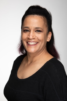 Lyn Kream Headshot