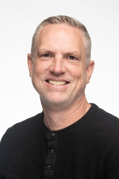 Joe Kallenberger Headshot