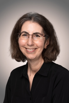 Mary Rask Headshot