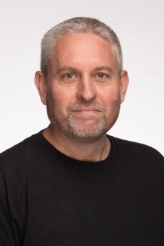 Tom Carter Headshot